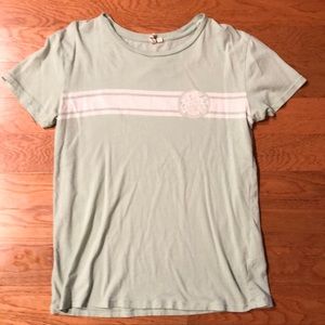Light green RipCurl tee, size S.